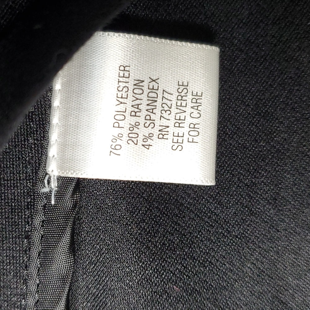Blazer - Picture 5 of 5